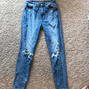 American Eagle Mom Jeans